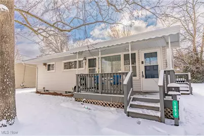 1092 Sutherland Avenue, Akron, OH 44314 - Photo 1