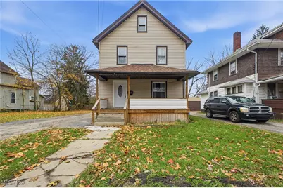 223 Laird Avenue NE, Warren, OH 44483 - Photo 1