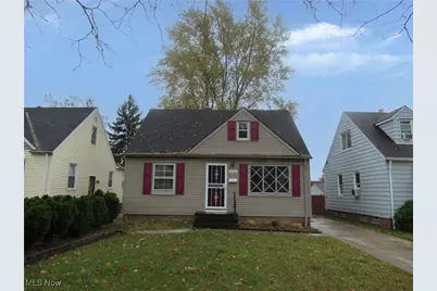 21102 Raymond Street, Maple Heights, OH 44137 - Photo 1