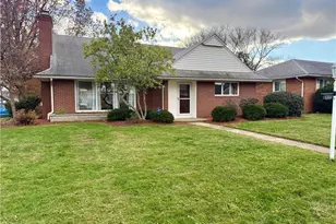 702 35th St NW, Canton, OH 44709 - Photo 1