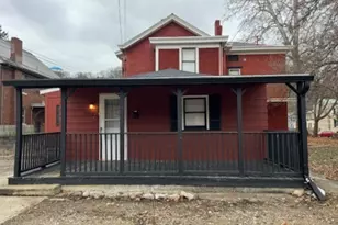 320 Woodlawn Ave, Zanesville, OH 43701 - Photo 1