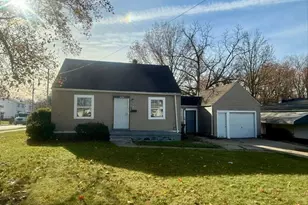 17208 Lipton Ave, Loveland, OH 44128 - Photo 1