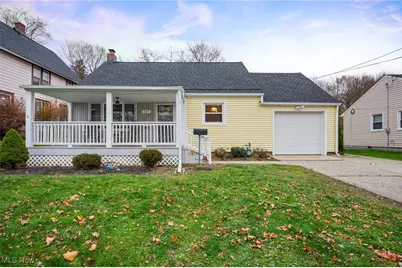 123 Ferris Avenue, Chardon, OH 44024 - Photo 1