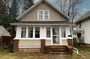 93 NW 22nd Street NW, Barberton, OH 44203 - Photo 1
