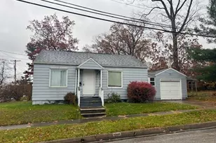 2651 21st St, Cuyahoga Falls, OH 44223 - Photo 1