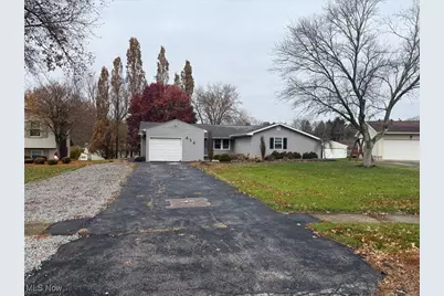 454 Garver Drive, Youngstown, OH 44512 - Photo 1