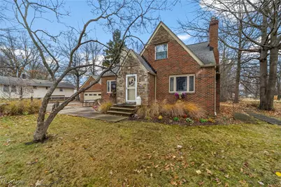 459 Lloyd Road, Euclid, OH 44132 - Photo 1