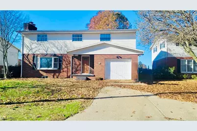 739 Campbell Drive, Belpre, OH 45714 - Photo 1