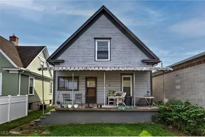 511 Aten Avenue, Wellsville, OH 43968 - Photo 1