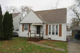 18712 Parkmount Ave, Loveland, OH 44135 - Photo 1