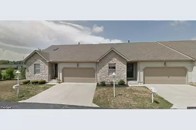 348 Myron, Hubbard, OH 44425 - Photo 1