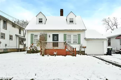 1167 Hazelwood Avenue SE, Warren, OH 44484 - Photo 1