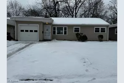 1697 Hawthorne Drive, Mayfield Heights, OH 44124 - Photo 1