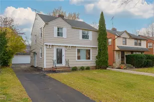 3790 Sherwood Rd, Loveland, OH 44121 - Photo 1