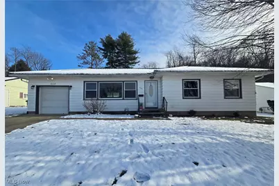 608 Highland Boulevard, Coshocton, OH 43812 - Photo 1