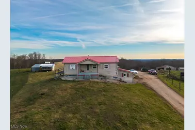360 E Henniger Road, Lowell, OH 45744 - Photo 1