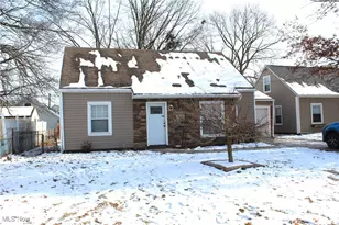 2911 Oakwood Dr, Cuyahoga Falls, OH 44221 - Photo 1