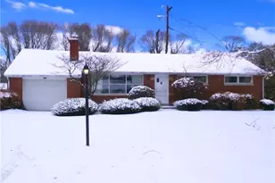 4336 Crestwood St NW, Canton, OH 44708 - Photo 1