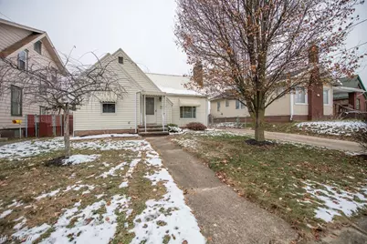 1805 Gibbs Avenue NE, Canton, OH 44705 - Photo 1