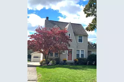 2376 Wyandotte Avenue, Cuyahoga Falls, OH 44223 - Photo 1