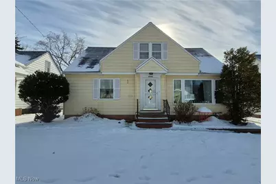 4998 N Barton Road, Lyndhurst, OH 44124 - Photo 1