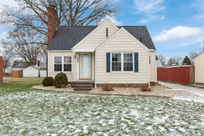 1220 Ellwood Avenue SW, Canton, OH 44710 - Photo 1