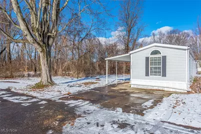 237 Evanston, Amherst, OH 44001 - Photo 1