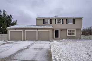 2798 E Celeste View Dr, Stow, OH 44224 - Photo 1