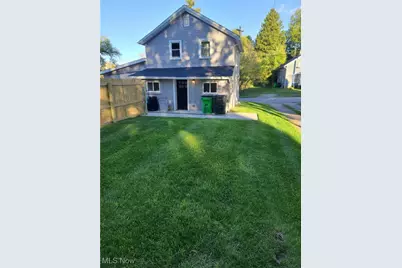 838 Walnut Avenue, Alliance, OH 44601 - Photo 1