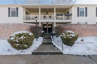 25 Berkshire Court #3A, Akron, OH 44313 - Photo 1