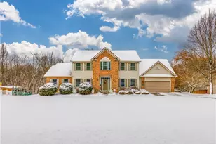 519 Chart Rd, Cuyahoga Falls, OH 44223 - Photo 1