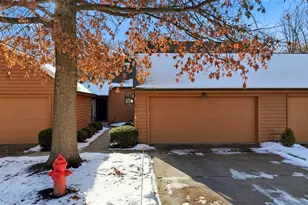 7470 Millrace Ln, Sagamore Hills, OH 44067 - Photo 1