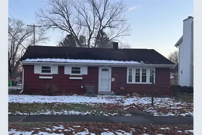 112 E 14th Street, Dover, OH 44622 - Photo 1