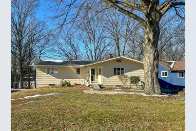 812 Hartzell Avenue, Niles, OH 44446 - Photo 1