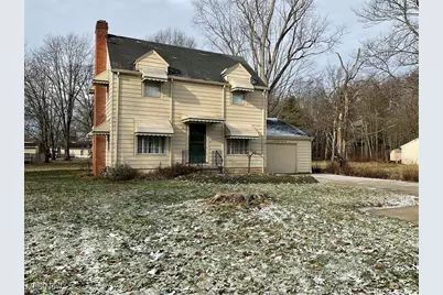 2824 S Meridian Road, Youngstown, OH 44511 - Photo 1