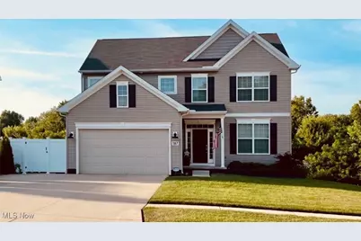 187 Oakview Circle, Tallmadge, OH 44278 - Photo 1