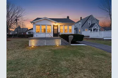 647 Voelker Avenue, Euclid, OH 44123 - Photo 1