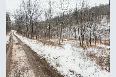 Se Deerhorn Road, Tippecanoe, OH 44699 - Photo 1