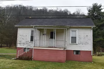 52140 Home Street, St Clairsville, OH 43950 - Photo 1