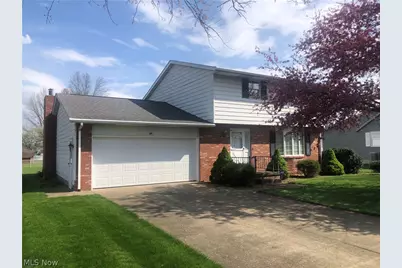 425 Providence Avenue SE, New Philadelphia, OH 44663 - Photo 1