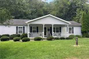 3905 N Wedgewood Dr, McConnelsville, OH 43756 - Photo 1