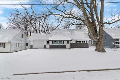 1121 41st Street NW, Canton, OH 44709 - Photo 1