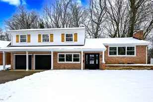 1591 Newcastle Cir, Akron, OH 44313 - Photo 1