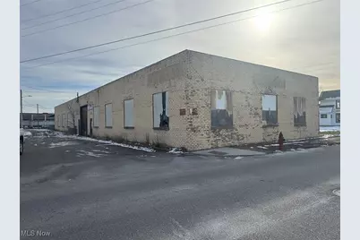 1000 Cleveland Avenue SW, Canton, OH 44707 - Photo 1