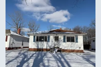 22501 Felch Street, Warrensville Heights, OH 44128 - Photo 1
