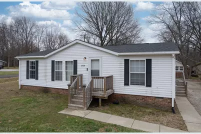6764 Sumner Road, Ravenna, OH 44266 - Photo 1