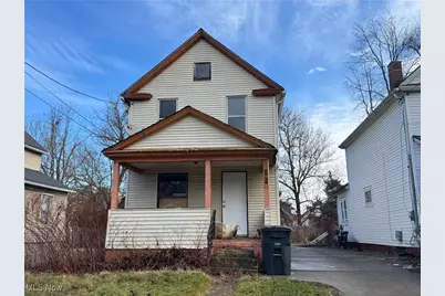 1011 Laurel Avenue, Akron, OH 44307 - Photo 1