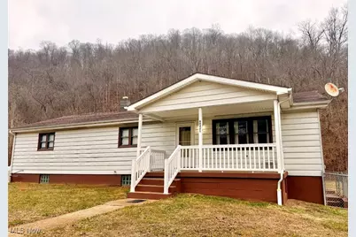 60421 Johnson Avenue, Shadyside, OH 43947 - Photo 1