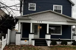 224 7th St NW, Barberton, OH 44203 - Photo 1