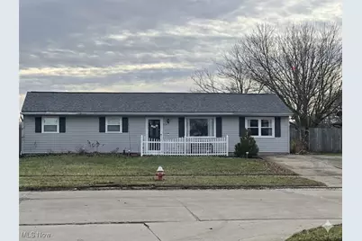 475 Carol Lane, Elyria, OH 44035 - Photo 1